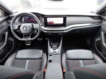 Skoda Octavia IV RS Kombi 2.0 TSI 245KM 2023 Skoda Octavia RS 2.0 TSI 245KM DSG FV 23 2.0 Benzyna 245KM, zdjęcie 16