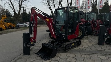 Mini koparka YANMAR SV17 z POWERTILT - demo