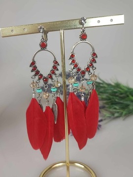 Зажимы с длинными свисающими серебряными перьями красного цвета в стиле бохо c91