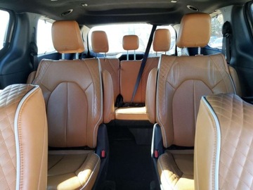 Chrysler Pacifica II 2022 Chrysler Pacifica Hybrid Pinnacle 2022 3.6L 3.6 Hybryda 260KM, zdjęcie 10