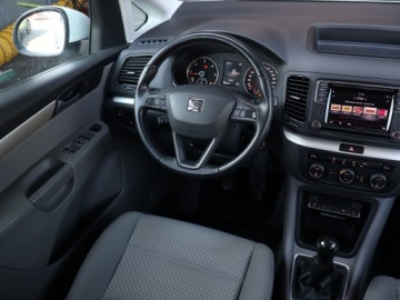 Seat Alhambra II (7N) Van Facelifting 2.0 TDI 150KM 2017 Seat Alhambra 2.0 TDI, Klima, Klimatronic, zdjęcie 6