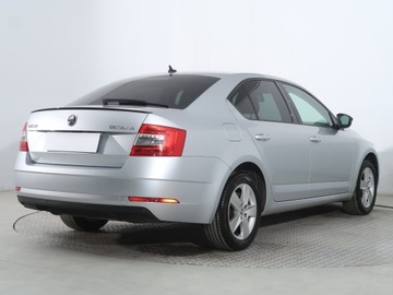 Skoda Octavia III Liftback Facelifting 1.5 TSI ACT 150KM 2019 Skoda Octavia 1.5 TSI, Salon Polska, Klima, zdjęcie 4