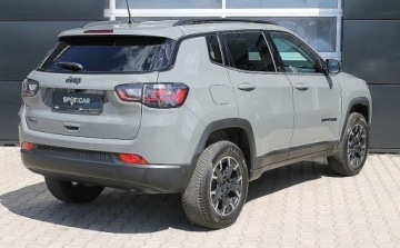 Jeep Compass II SUV Plug-In Facelifting 1.3 GSE T4 240KM 2023 Jeep Compass Salon Polska 4X4 Raty 50-50 0 Leasing 2 Gwarancja od RiA, zdjęcie 5