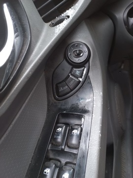 HYUNDAI SANTA FE I 01-06 PANEL SKEL ZRCÁTKO