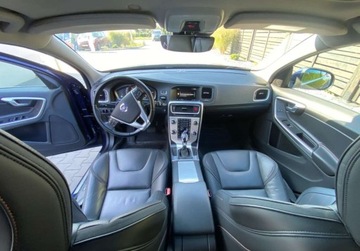 Volvo V60 I Kombi Facelifting 2.0 D4 DRIVE-E 181KM 2015 Volvo V60 2.0D4 Ocean Race Full Opcja Xenon Szyber Serwis 1-wlasc Zadbana, zdjęcie 19