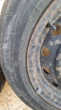 KOMPLET KOL KOLA OCELOVÉ PNEUMATIKY 4X PEUGEOT 207 4X108 185/65/15