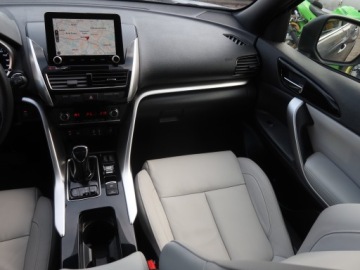 Mitsubishi Eclipse Cross SUV PHEV 2.4 188KM 2023 Mitsubishi Eclipse Cross Plug-in-Hybrid, zdjęcie 7