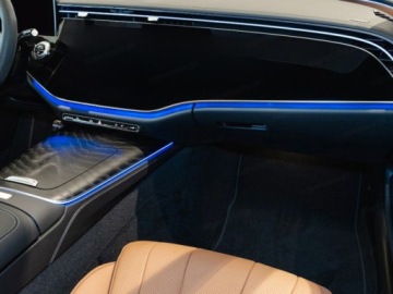 Mercedes Klasa E W214 Sedan 2.0 200 204KM 2025 E Klasa 200 4-Matic AMG 2.0 (204KM) 2025, zdjęcie 9