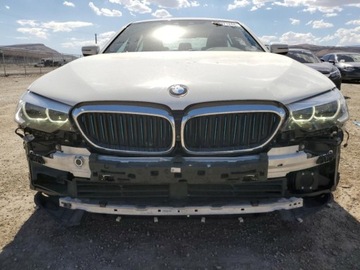 BMW Seria 5 G30-G31 2019 BMW Seria 5 530e, 2019r., 2.0L 2.0 Benzyna 248KM, zdjęcie 4