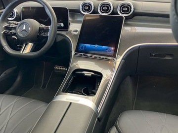 Mercedes GLC C254/X254 Coupe 2.0 200 204KM 2025 MERCEDES-BENZ GLC 200 4-Matic AMG Line Suv 204KM 2025, zdjęcie 6