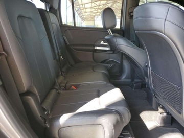 Mercedes GLB 2020 Mercedes-Benz GLB 2020 MERCEDES-BENZ GLB 250 4MATIC 2.0 Benzyna 255KM, zdjęcie 11