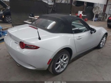 Mazda MX-5 IV 2016 Mazda MX-5 Miata Sport 2016 2.0 Benzyna 155KM, zdjęcie 5