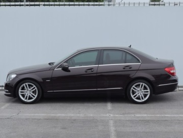 Mercedes Klasa C W204 Limuzyna 1.8 200 CGI BlueEFFICIENCY 184KM 2011 Mercedes C C 200, Salon Polska, Serwis ASO, zdjęcie 2