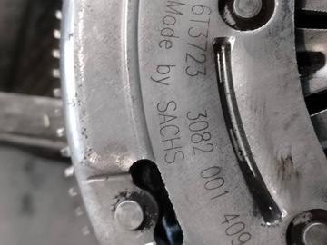 KOLO DVOUHMOTNÉ KOMPLETNÍ VW TOURAN I 2289000299 2294001982 1.9 TDI