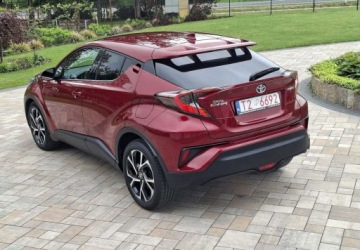 Toyota C-HR I Crossover 1.8 Hybrid 122KM 2018 Toyota C-HR Toyota C-HR 1.8 Hybryda 122KM, zdjęcie 10