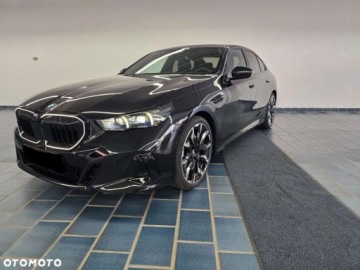 BMW Seria 5 G90-91 2026 BMW Seria 5 BMW Seria 5 540d xDrive mHEV M Sport 3.0 Hybryda 303KM, zdjęcie 23