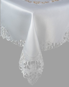 Скатерть VALERIE 220х140см с вышивкой