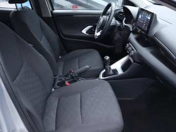Toyota Yaris IV Hatchback 1.5 Dynamic Force 125KM 2024 Toyota Yaris 1.5 VVT-i, Salon Polska, zdjęcie 8