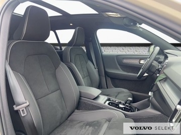 Volvo XC40 2024 Volvo XC 40 VOLVO XC40 B3 Ultra Dark Mild Hybrid B, zdjęcie 33