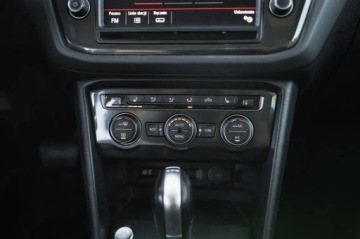Volkswagen Tiguan I SUV Facelifting 2.0 TDI BlueMotion Technology 150KM 2016 VW Tiguan 2.0 TDI, 4X4, DSG, Skóra, Navi, Klima, zdjęcie 17