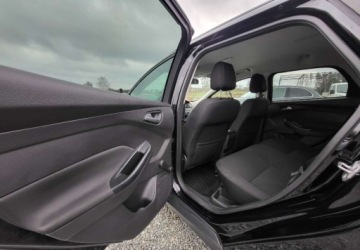 Ford Focus III Kombi Facelifting 1.5 TDCi 120KM 2016 Ford Focus 1,5 120 KM Zarejestrowany PL Nowy Rozrzad 1.5 Diesel, zdjęcie 9