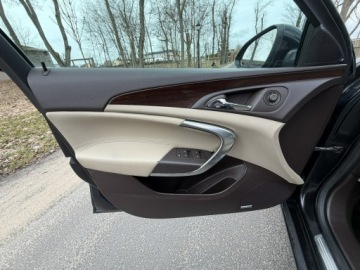 Opel Insignia I Hatchback 2.0 CDTI ECOTEC 160KM 2010 Opel Insignia Cosmo 2.0 CDTI 160KM Navi Alu 19'', zdjęcie 17