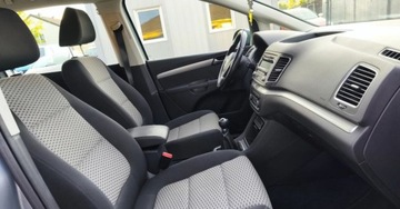 Volkswagen Sharan II Van 2.0 TDI-CR BMT 140KM 2010 Volkswagen Sharan Volkswagen Sharan 2.0 TDI Trendline 2.0 Diesel 140KM, zdjęcie 21