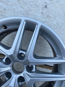 Audi a4 a5 8w9601025d Диск 17