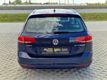 Volkswagen Passat B8 Variant 2.0 TDI BlueMotion SCR 150KM 2016 Volkswagen Passat 2.0 150Ps DSG Navi Alu Zarej.PL Gwarancja 2.0 Diesel, zdjęcie 34