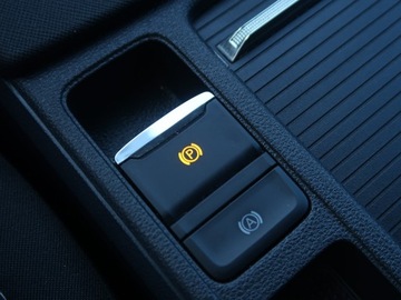 Skoda Octavia III Kombi Facelifting 1.5 TSI ACT 150KM 2020 Skoda Octavia 1.5 TSI, Salon Polska, zdjęcie 18