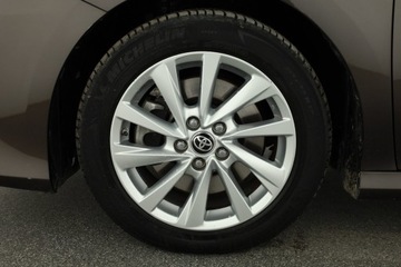 Toyota Camry IX Sedan 2.5 Hybrid Dynamic Force 218KM 2021 Toyota Camry 2.5 Hybrid, Salon Polska, zdjęcie 11