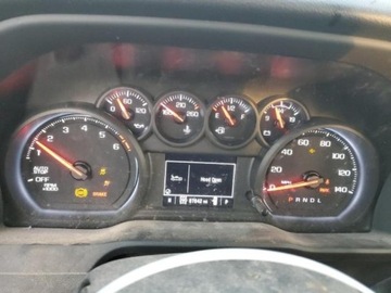 Chevrolet Silverado II 2022 Chevrolet Silverado 2022r., K1500, od ubezpieczalni 2.7 Benzyna 310KM, zdjęcie 9