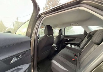 Peugeot 3008 II Crossover 1.2 PureTech 130KM 2017 Peugeot 3008 Peugeot 3008 1.2 PureTech Active SampS 1.2 Benzyna 130KM, zdjęcie 21