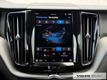 Volvo XC60 II 2023 Volvo XC 60 FV23 Plus Dark B4 197KM Aut. BLIS Kame, zdjęcie 28
