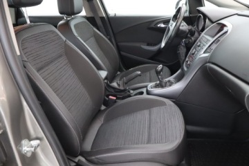 Opel Astra J Sedan 1.4 Turbo ECOTEC 140KM 2016 Opel Astra 1.4 T LPG, Salon Polska, Serwis ASO, zdjęcie 8