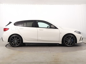 BMW Seria 1 F40 Hatchback M 2.0 M135i 306KM 2023 BMW 1 M135i xDrive, Salon Polska, Serwis ASO, zdjęcie 5