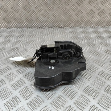 BMW 4 F32 F33 2016 PRAVÁ STRANA ZÁMEK DVEŘE PŘEDNÍCH