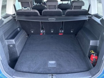 Volkswagen Touran III 1.5 TSI EVO 150KM 2023 Volkswagen Touran TSI 150KM Highline LED Top Keyless AppConnect ACC F, zdjęcie 18