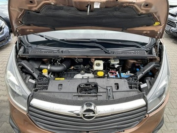 Opel Vivaro B Kombi Extra Long H1 2,9t 1.6 BiTurbo 125KM 2017 Opel Vivaro Edition Klima 9 osobowy 125KM, zdjęcie 13