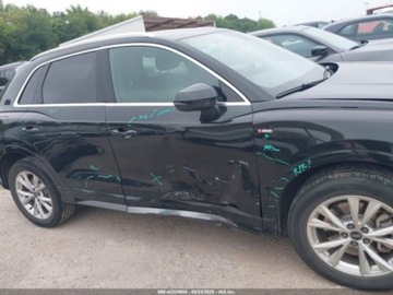 Audi Q3 II 2023 Audi Q3 2023r., 4x4, 2.0L 2.0 Benzyna 228KM, zdjęcie 4