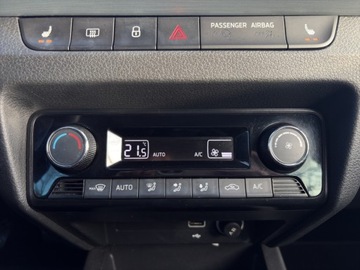 Skoda Fabia III Kombi Facelifting 1.0 TSI 95KM 2021 Skoda Fabia Skoda Fabia 1.0 TSI Ambition PLUS Benzyna 95KM, zdjęcie 30