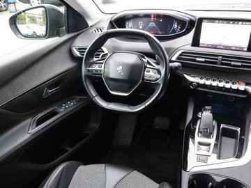 Peugeot 5008 II Crossover 1.6 THP 165KM 2017 Peugeot 5008 1.6 THP, Salon Polska, Serwis ASO, zdjęcie 5