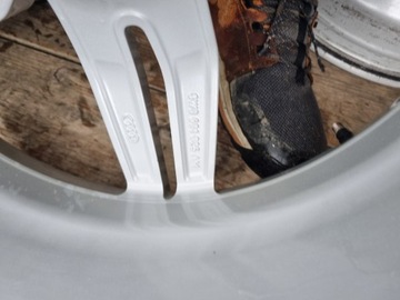 4× DISK HLINÍK AUDI OE A5 8.5" X 19" 5X112 ET 32