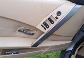 BMW Seria 5 E60 Touring 530 i 258KM 2005 BMW Seria 5 BMW Seria 5 530i 3.0 Benzyna 258KM, zdjęcie 8