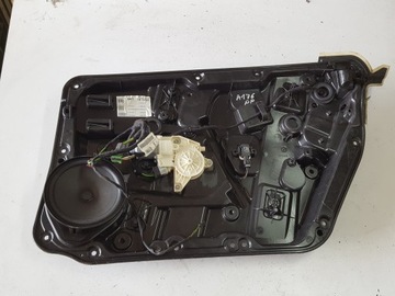 MERCEDES A TŘÍDA W176 12-15R ZVEDÁK OKNO PRAVÝ PŘEDNÍ