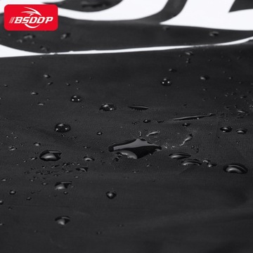 Водонепроницаемый чехол для защиты вашего мотоцикла.