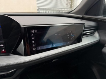 Audi 2025 AUDI Q5 TFSI quattro S line Sportback Suv 2.0 (204KM) 2025, zdjęcie 13