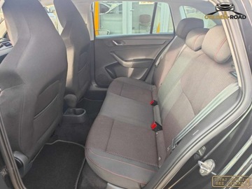 Skoda Rapid II Spaceback 1.2 TSI 105KM 2014 Skoda RAPID 1,2 TSI klimatronik alu pdc wspomaganie oplacona 1.2 Benzyna, zdjęcie 10