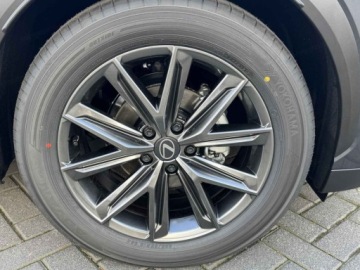 Lexus LBX 1.5 Hybrid 136KM 2026 Od ręki - Elegant 1.5 Hybrid 136KM | Podgrzewane fotele!, zdjęcie 11