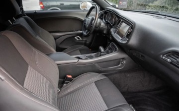 Dodge Challenger III 2016 Dodge Challenger 5.7HEMI 372KM RT Super Track Pack Navi Camera 20 Performa, zdjęcie 28
